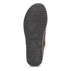 Dansko Makara Brown Waxy Milled 13 Dansko Makara Brown Waxy Milled -Dansko 9607785300 VIB