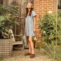 Dansko Berry Mushroom Burnished Nubuck -Dansko Barnes PDP Berry Mushroom