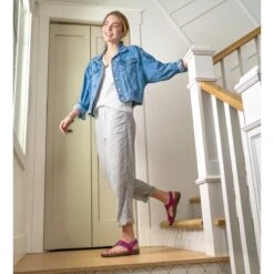 Dansko Reece Magenta Waxy Burnished 12 Dansko Reece Magenta Waxy Burnished -Dansko S23 PDP Roma Reece Magenta Feb23 2400x2400 1